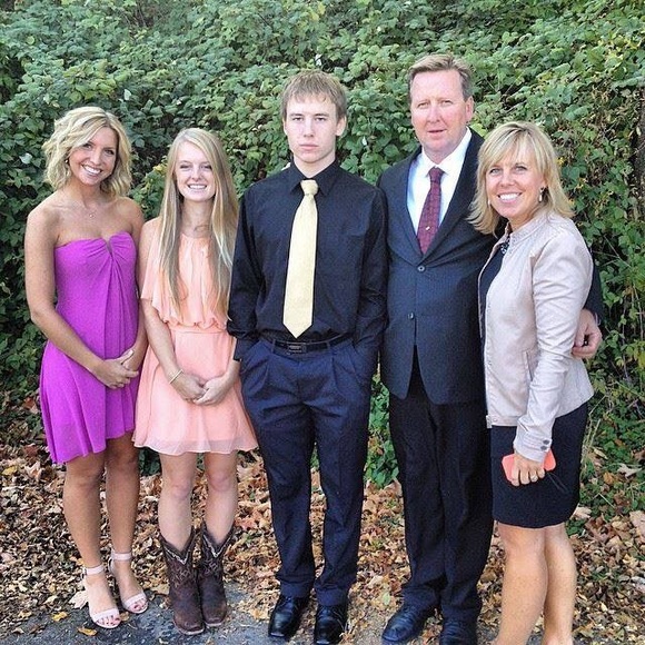 Meet your Posher, Tera - Picture 6 of 6